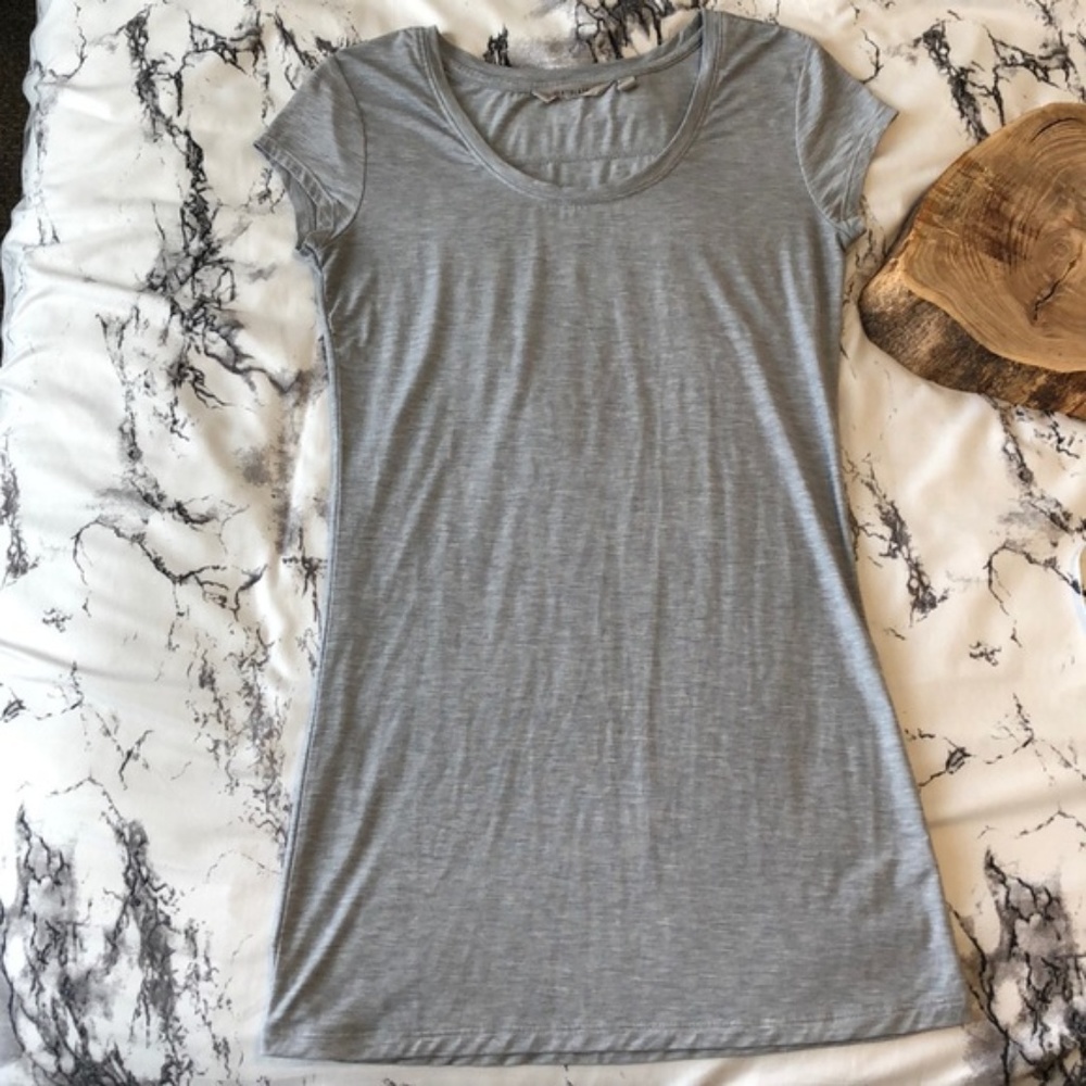 Athleta Solid Gray Long Tee Shirt Size XXS